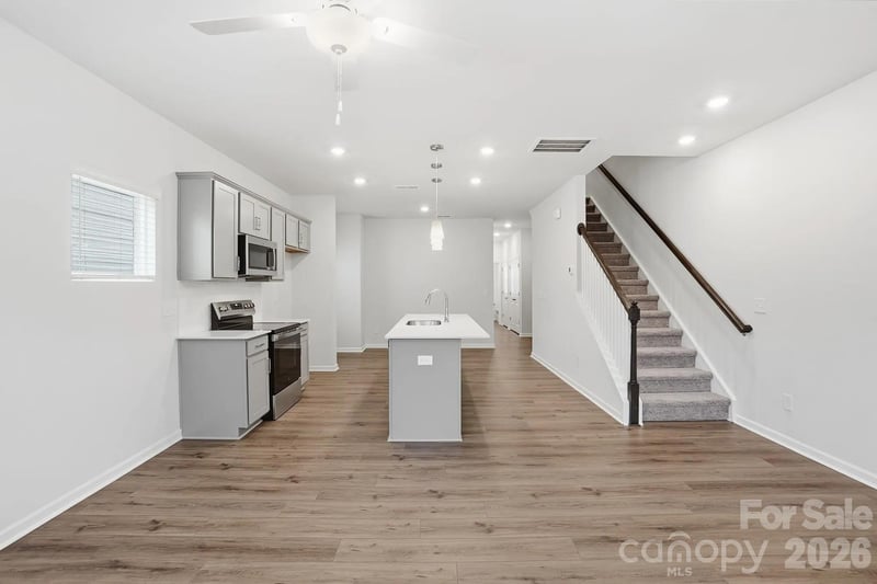 5853 Tuckaseegee Rd #5, Charlotte, NC 28208