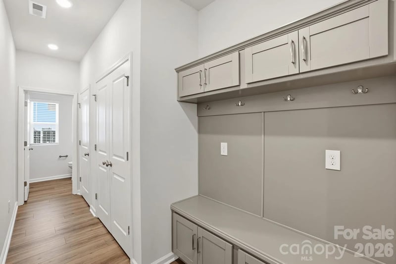 5853 Tuckaseegee Rd #5, Charlotte, NC 28208