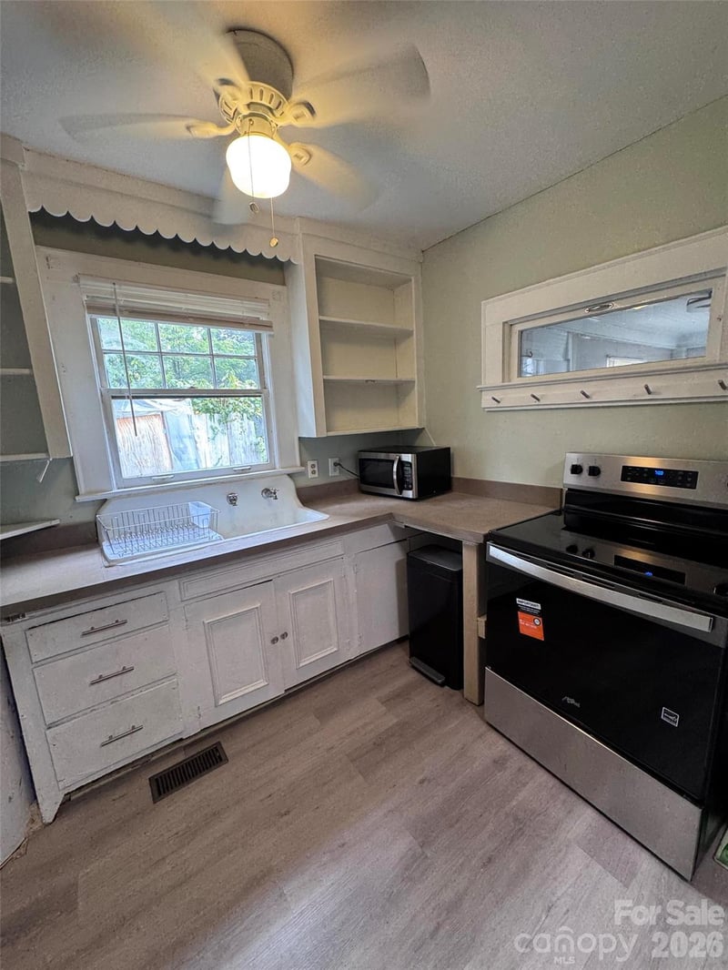 3724 Alabama Ave, Charlotte, NC 28216