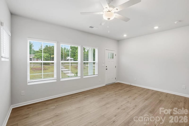 5847 Tuckaseegee Rd #6, Charlotte, NC 28208