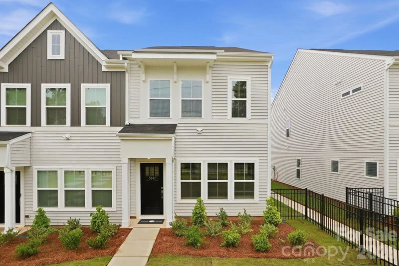 5847 Tuckaseegee Rd #6, Charlotte, NC 28208