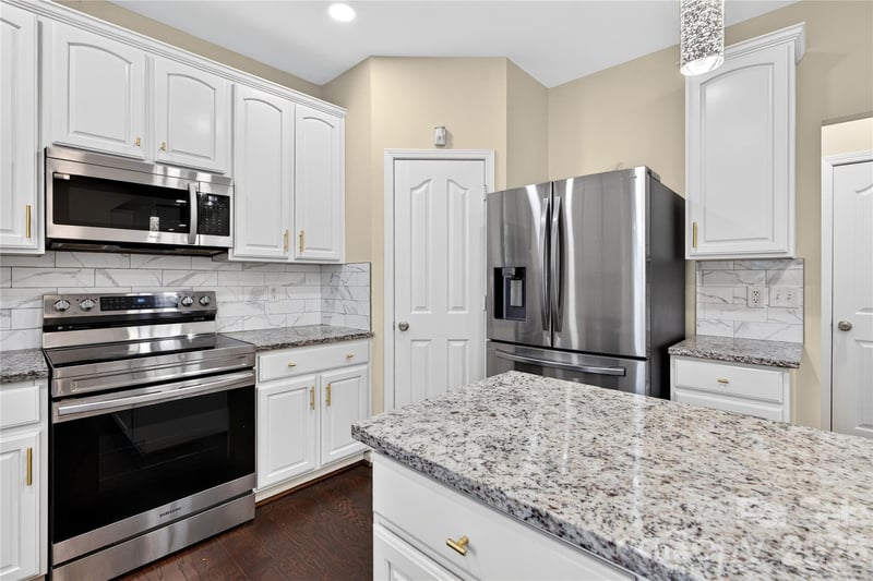 11019 Woods Corner Ct, Charlotte, NC 28277