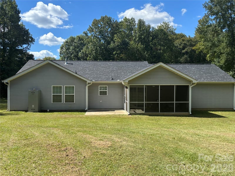 2586 Lazy Oak Dr #23, Lancaster, SC 29720