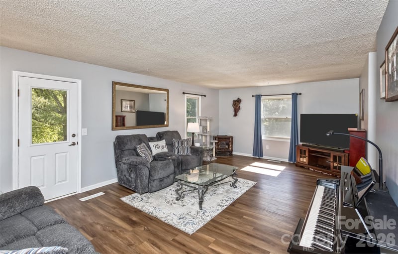 2911 Middleton Pl #32, Hendersonville, NC 28791