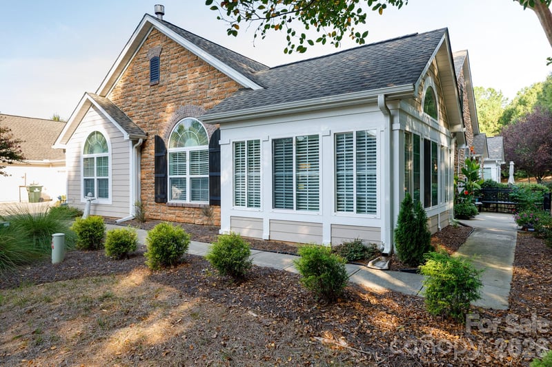132 Lone Oak Cir, Rock Hill, SC 29732