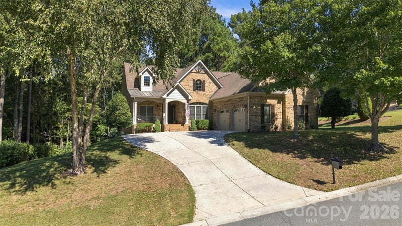 7365 Thornblade Ct, Denver, NC 28037