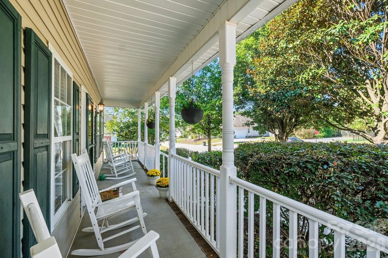2795 Island Point Dr NW, Concord, NC 28027