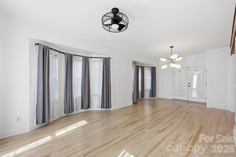 15737 Agincourt Dr, Huntersville, NC 28078