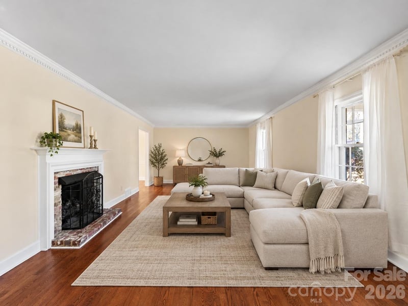 2111 Sagamore Rd, Charlotte, NC 28209