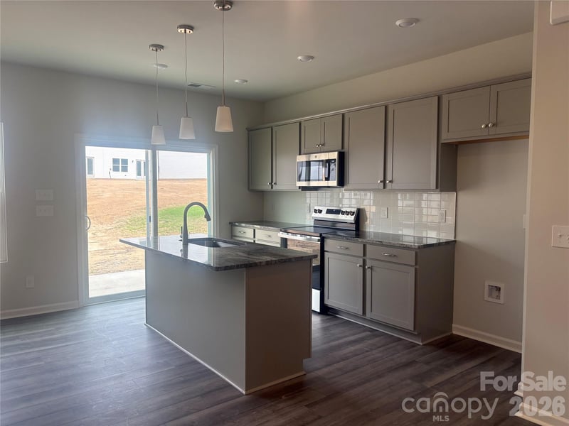 3604 Teslow Dr #33, Charlotte, NC 28215