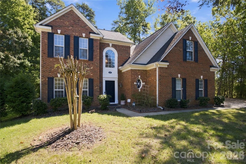 195 Huntly Ln, Mooresville, NC 28115