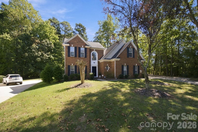 195 Huntly Ln, Mooresville, NC 28115