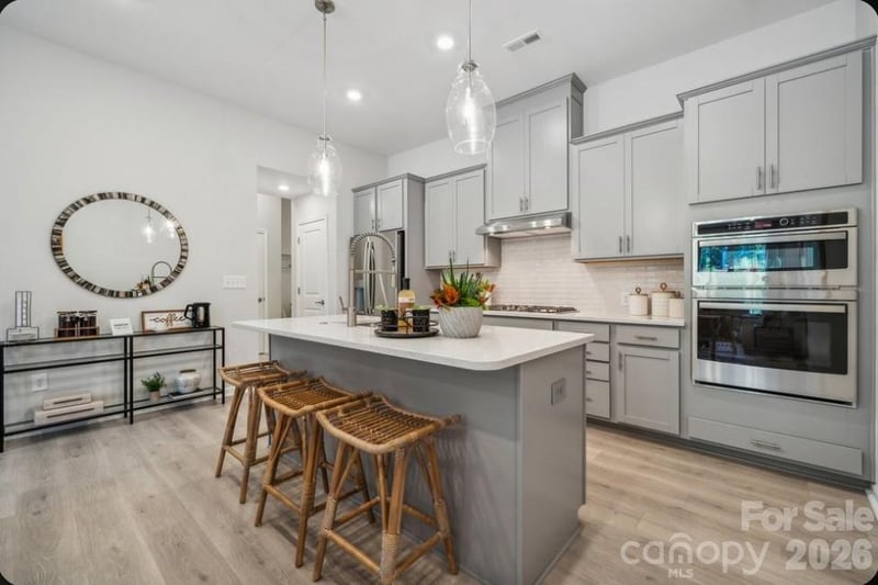 21230 Lake Run Dr, Charlotte, NC 28278