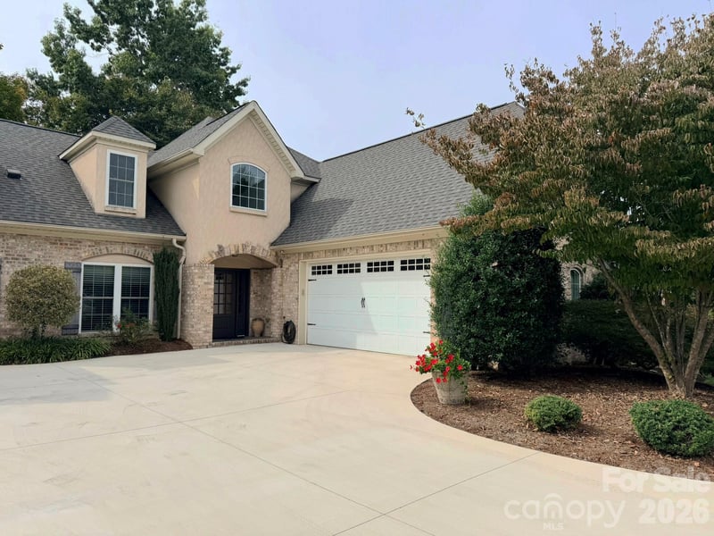 149 42nd Avenue Dr NW, Hickory, NC 28601