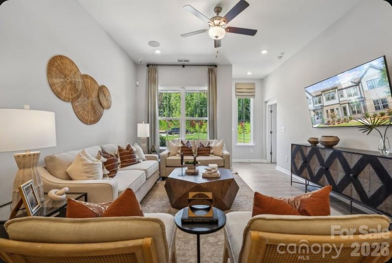 21234 Lake Run Dr, Charlotte, NC 28278
