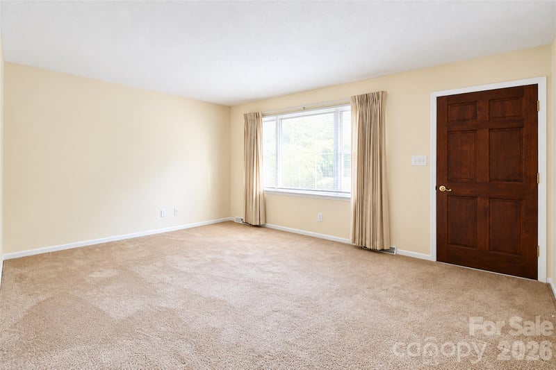 4800 Club View Dr, Concord, NC 28025