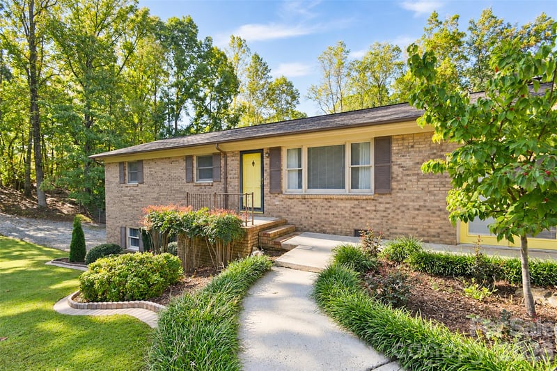 4800 Club View Dr, Concord, NC 28025