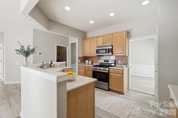 12409 Bobhouse Dr, Charlotte, NC 28277