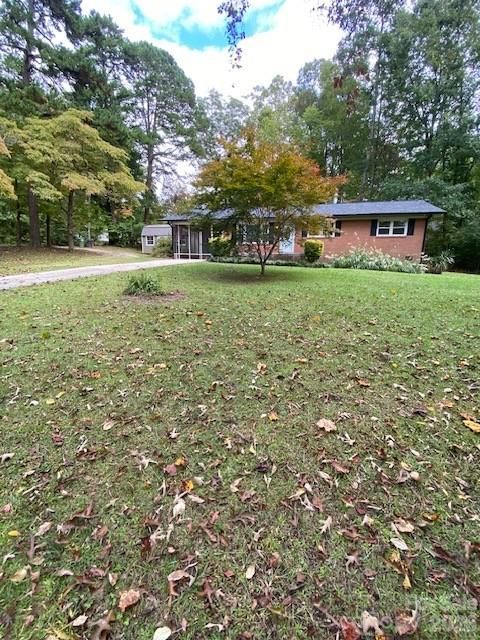 928 Blacksnake Rd, Stanley, NC 28164