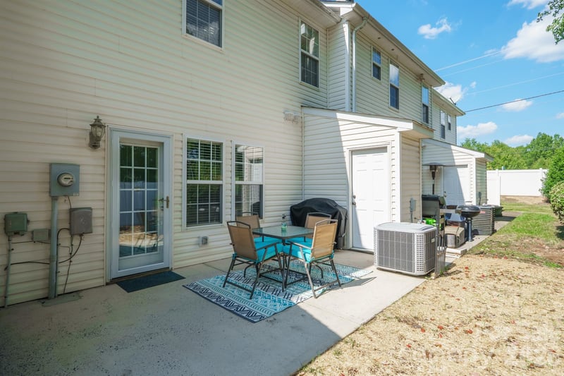 4144 Kenton Glenn Ct NW, Concord, NC 28027