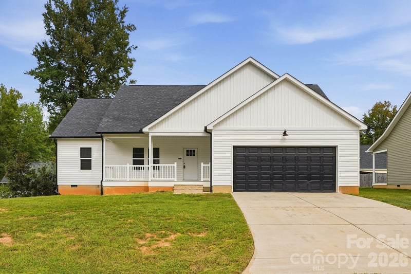 7659 Sarah Dr, Denver, NC 28037