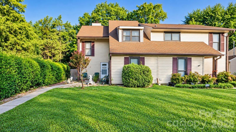 10409 Osprey Dr, Pineville, NC 28134