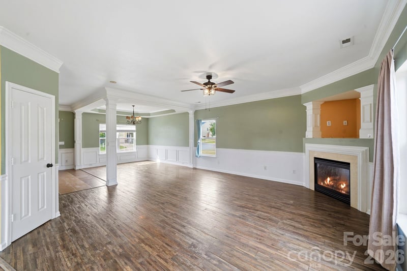 16342 Hayfield Rd, Charlotte, NC 28213