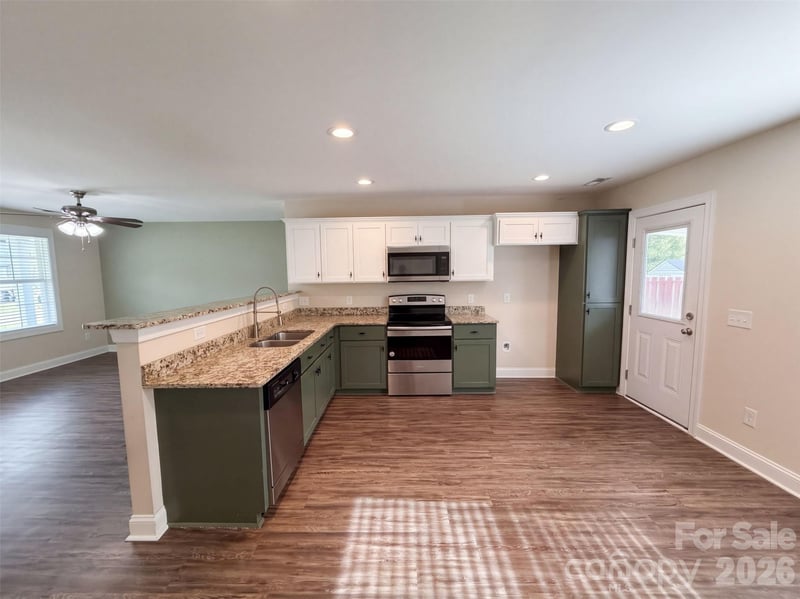 335 Odell Dr NW, Concord, NC 28025