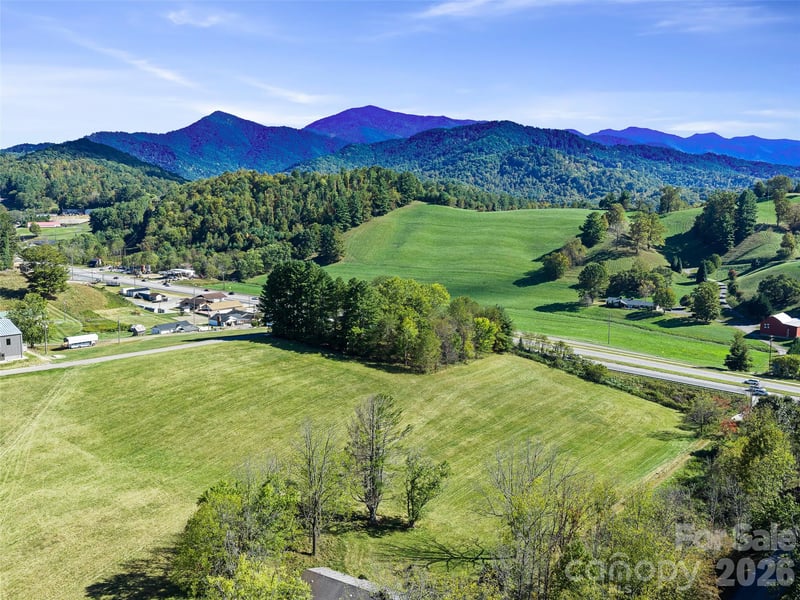 00 W Burnsville Church Rd, Burnsville, NC 28714