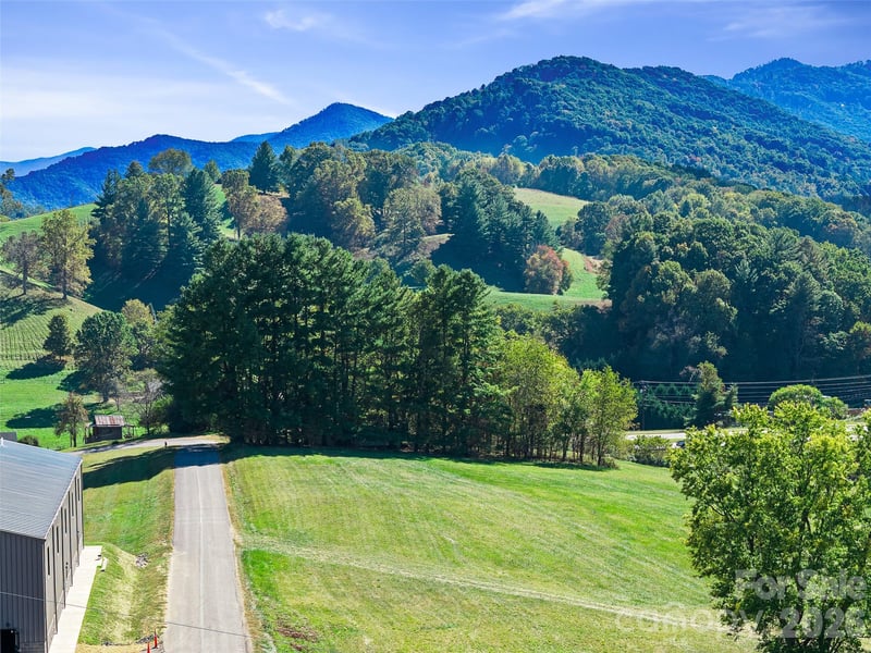 00 W Burnsville Church Rd, Burnsville, NC 28714