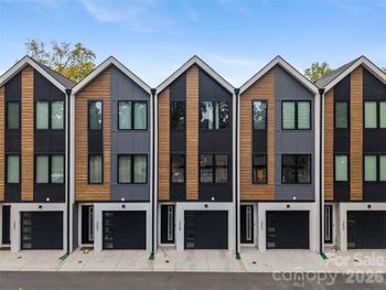 3449 Byrnes St, Charlotte, NC 28205
