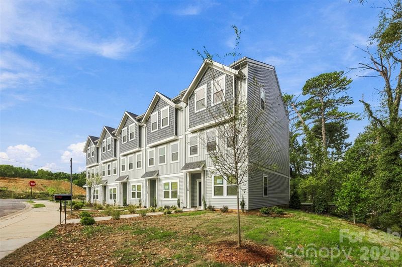 3130-3146 Bunche Dr, Charlotte, NC 28205