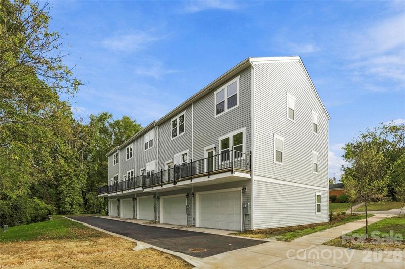3130-3146 Bunche Dr, Charlotte, NC 28205
