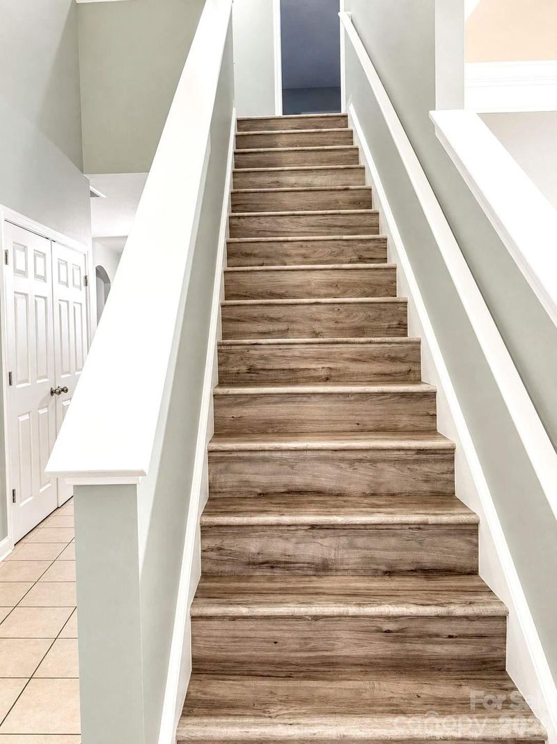 964 Sundance Dr, Gastonia, NC 28054