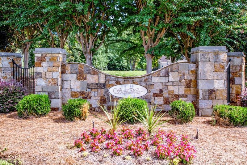 8071 E Andrew Dr, Denver, NC 28037