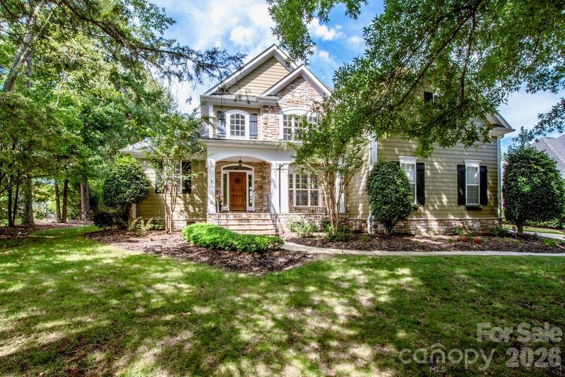 8071 E Andrew Dr, Denver, NC 28037