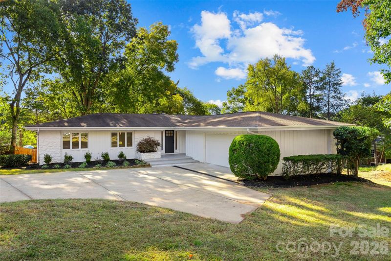 7111 Hopeton Rd, Charlotte, NC 28210