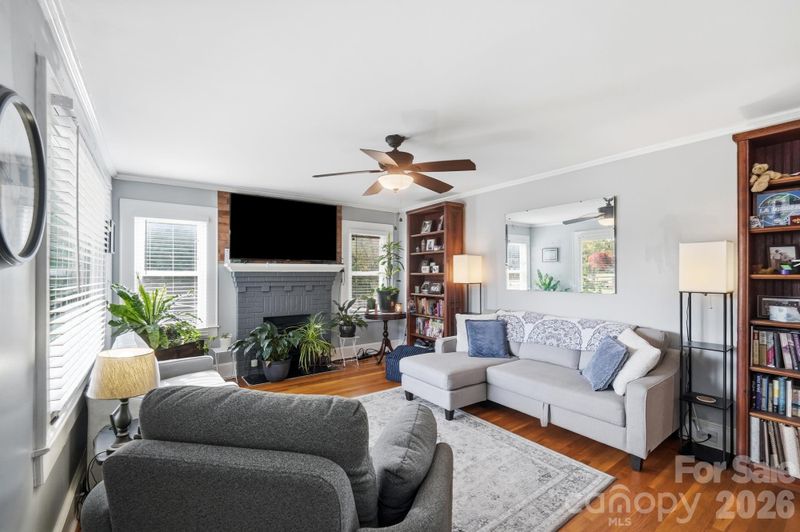 705 Deaton St, Kannapolis, NC 28081