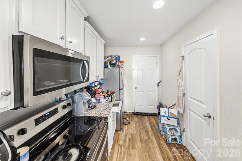 1330 Standing Oak Dr, Salisbury, NC 28146