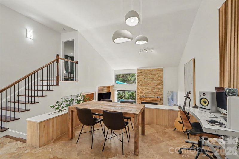 9006 St Croix Ln, Charlotte, NC 28277