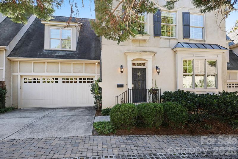 2614 Chelsea Dr, Charlotte, NC 28209
