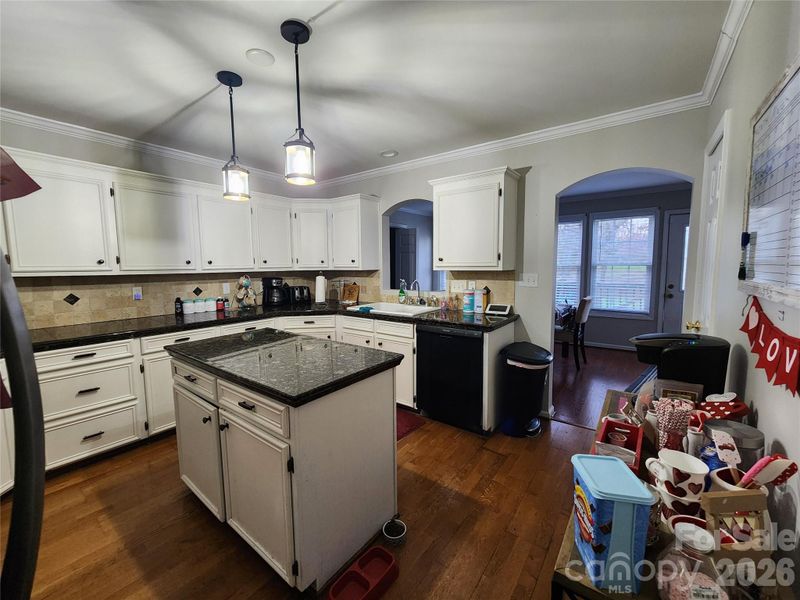 314 E 20th St, Kannapolis, NC 28083