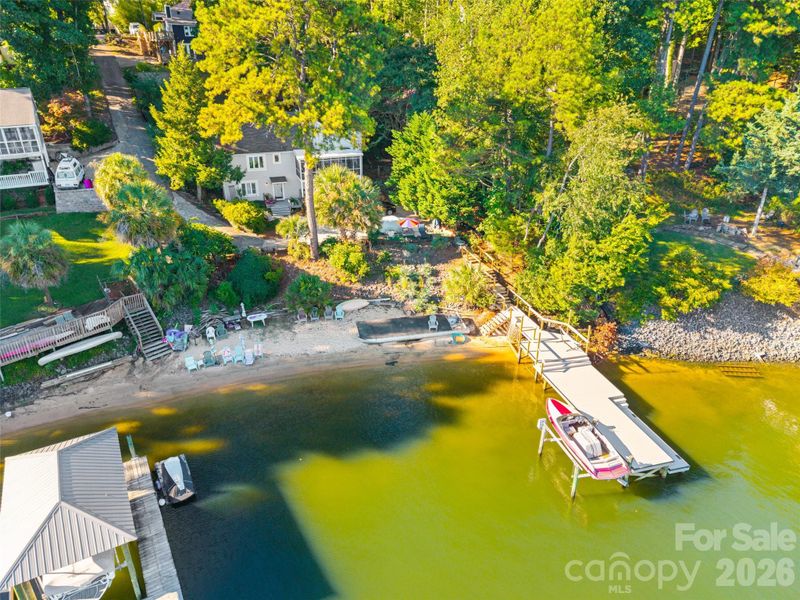 2065 Marquesas Ave, Tega Cay, SC 29708