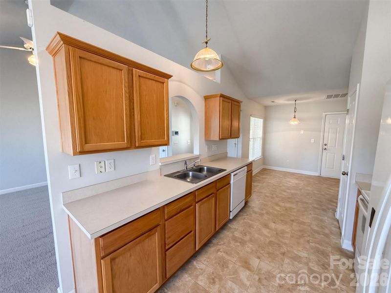 11344 Pointer Ridge Dr, Charlotte, NC 28214