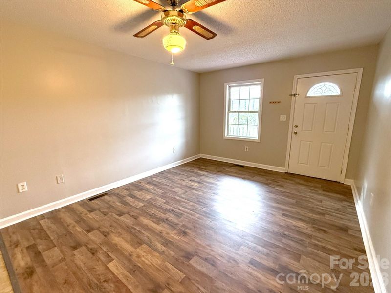 409 Skyline Dr, Salisbury, NC 28146