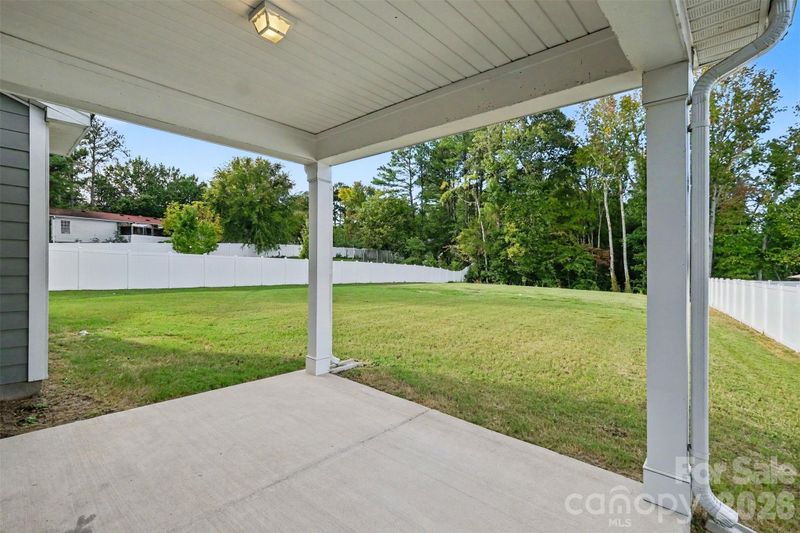 14415 Holbrooks Rd, Huntersville, NC 28078