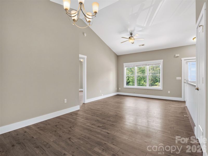 133 Asher Ln, Etowah, NC 28729