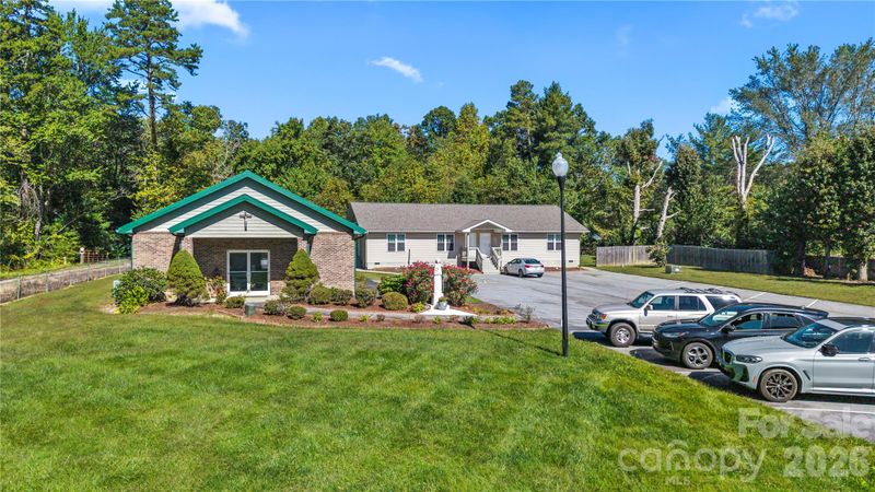 1589 Cane Creek Rd, Fletcher, NC 28732