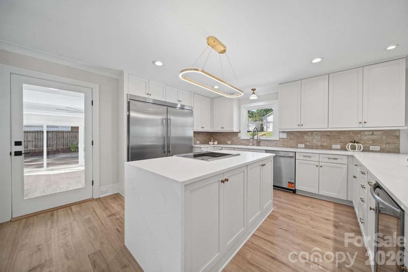 7301 Pine Lake Ln, Mint Hill, NC 28227