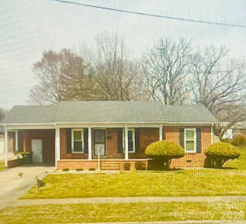 612 Martin Luther King Jr Ave S, Salisbury, NC 28144